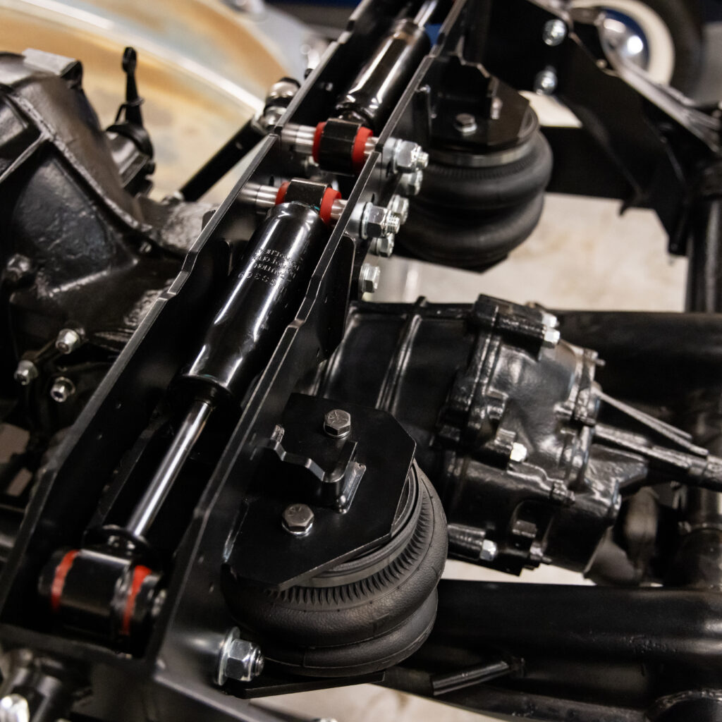 T1 1950-65 Link Pin Beetle Ghia Complete "The Revolution" Cantilever Swing Axle / IRS Air Ride Kit, Bolt on