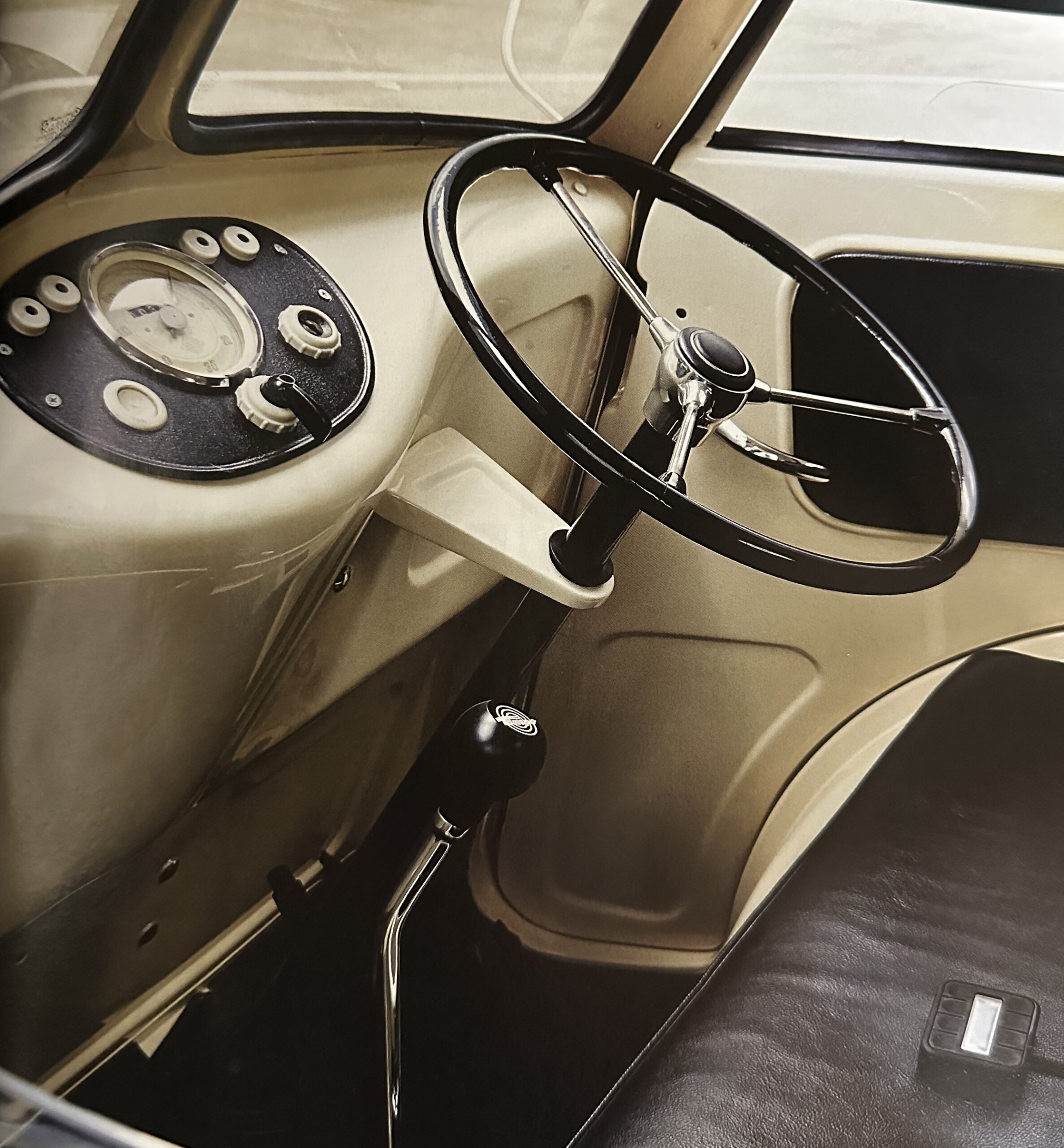 Limebug Tempo Matador Interior
