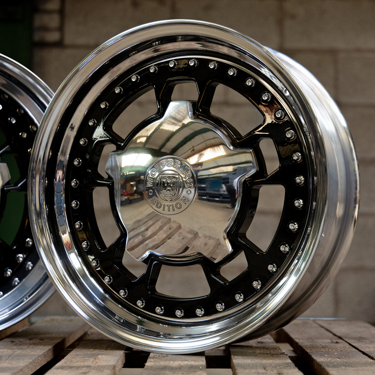 Limebug 17" WW35 3-Piece Split Rim Wheels