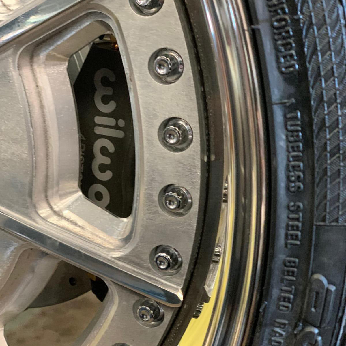 Limebug 17" GB40 3-Piece Split Rim Wheels