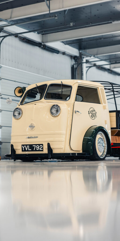 Limebug’ 1951 Tempo Matador — Limebug Tempo Matador
