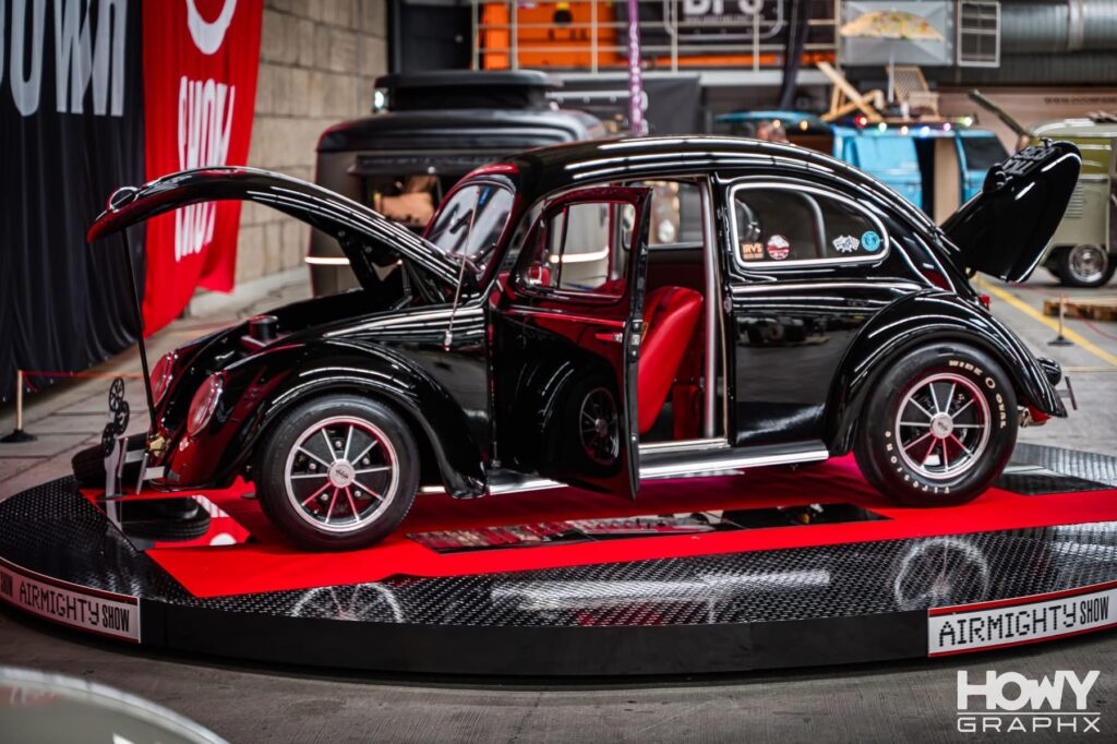 IRVS 1954 Oval at Airmighty Show