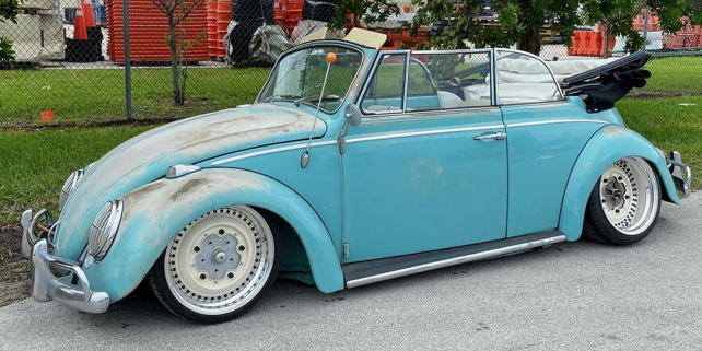 Marlon D' Beetle Cabriolet