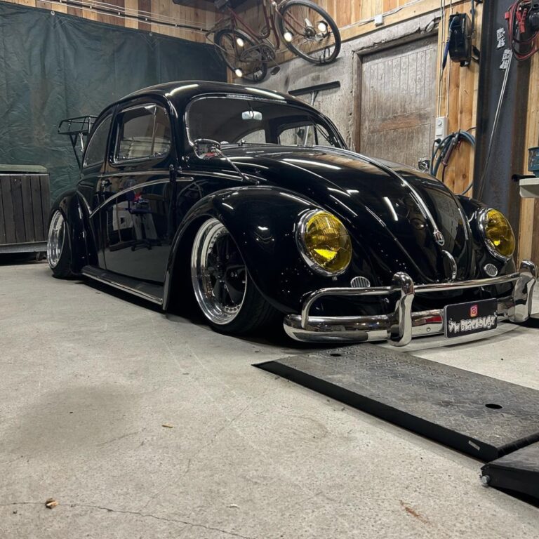 BlackBugz' 1957 Beetle