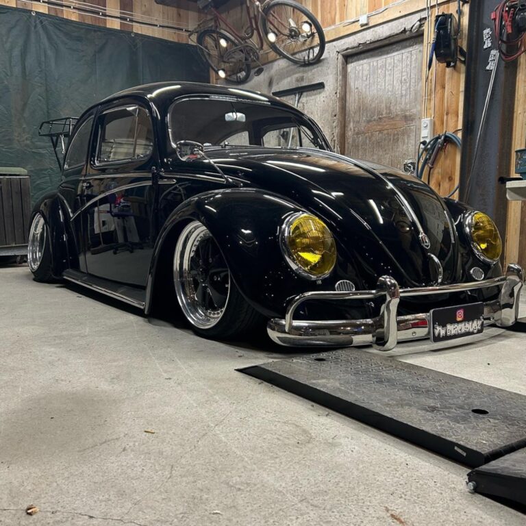 BlackBugz' 1957 Beetle