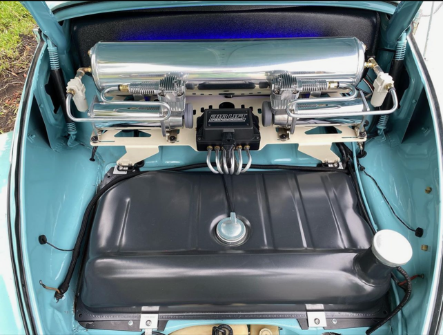 Marlon D' Beetle Cabriolet