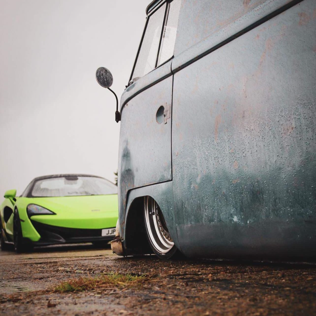 Chris Lowdown Transporters,  Split Screen
