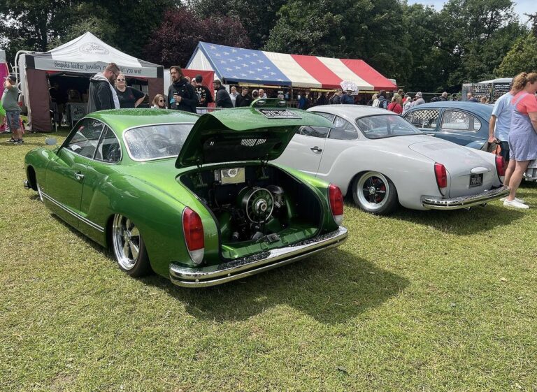 Chris G' 1973 Karmann Ghia