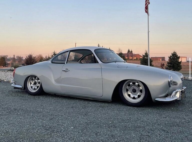 Werkstatt Restorations Built' Karmann Ghia