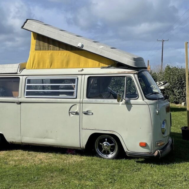 Sam T' 1970 Bay Window